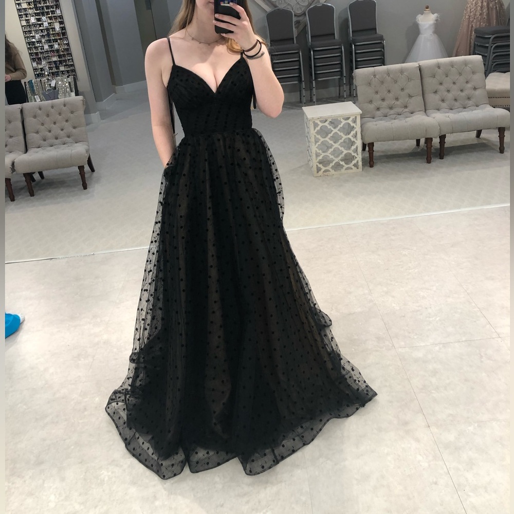 La Femme 28400 Black Prom Dress